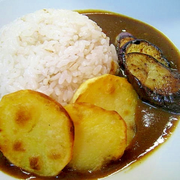 焼きじゃがいもと茄子のカレー☆